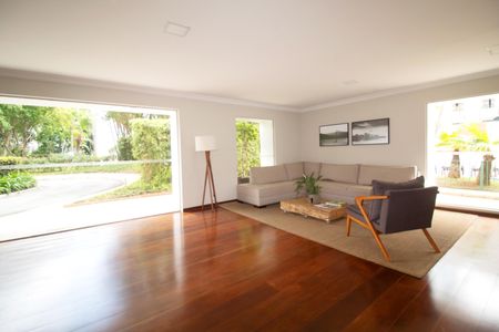 Apartamento à venda com 100m², 2 quartos e 2 vagas