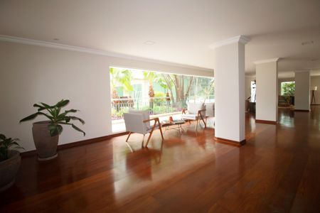 Apartamento à venda com 100m², 2 quartos e 2 vagas