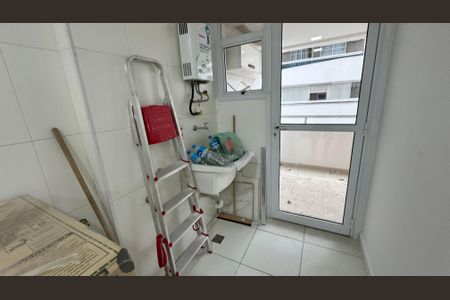 Apartamento à venda com 93m², 3 quartos e 1 vagaÁrea de Serviço