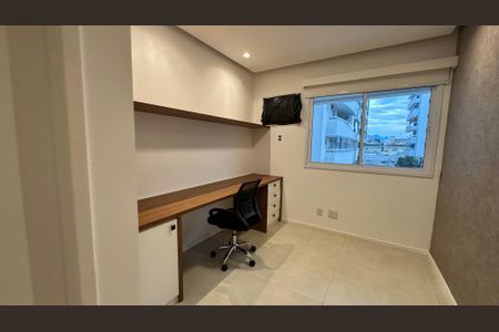Apartamento à venda com 93m², 3 quartos e 1 vagaSemi Suíte 2