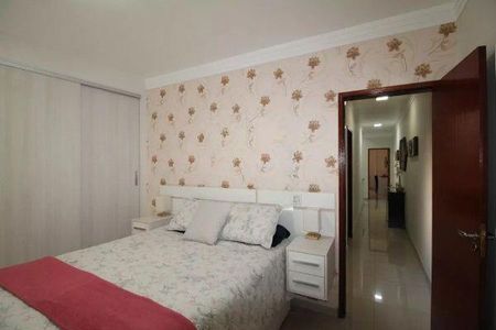 Casa à venda com 3 quartos, 225m² em Vila Guilhermina, São Paulo