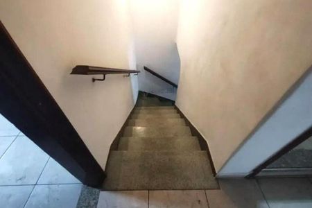 Casa à venda com 2 quartos, 150m² em Vila Carrão, São Paulo