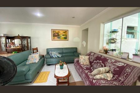 Casa à venda com 2 quartos, 156m² em Vila Santo Estevão, São Paulo