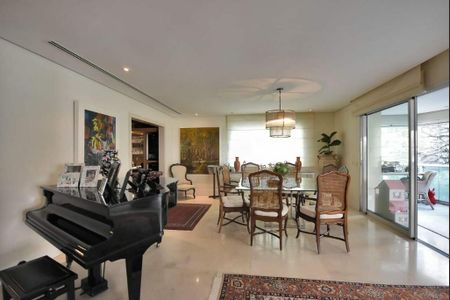 Apartamento à venda com 278m², 3 quartos e 4 vagas