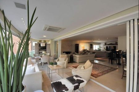 Apartamento à venda com 278m², 3 quartos e 4 vagas