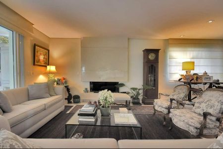 Apartamento à venda com 278m², 3 quartos e 4 vagas