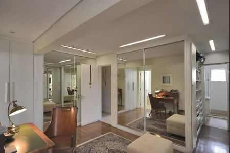 Apartamento à venda com 278m², 3 quartos e 4 vagas