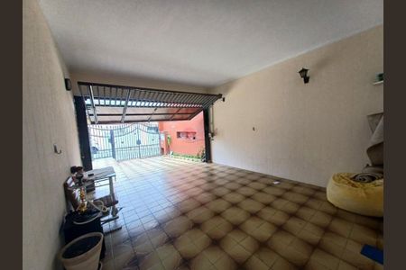 Casa à venda com 3 quartos, 146m² em Vila Olinda, São Paulo