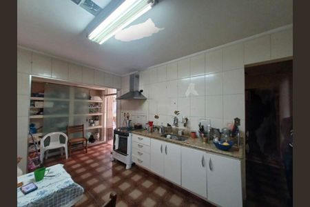 Casa à venda com 3 quartos, 146m² em Vila Olinda, São Paulo