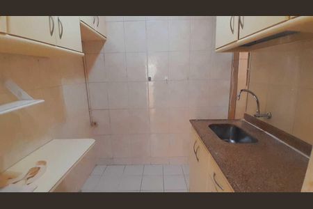 Apartamento à venda com 64m², 2 quartos e sem vaga