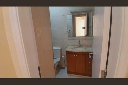 Apartamento à venda com 64m², 2 quartos e sem vaga