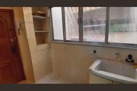 Apartamento à venda com 64m², 2 quartos e sem vaga