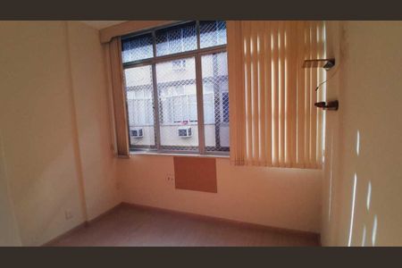 Apartamento à venda com 64m², 2 quartos e sem vaga