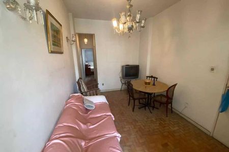 Apartamento à venda com 37m², 1 quarto e sem vaga