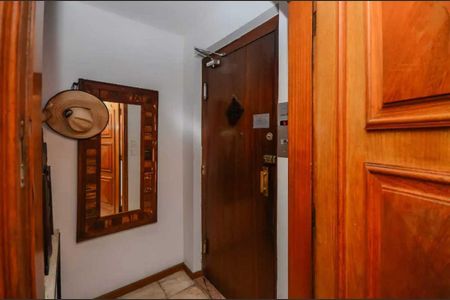 Apartamento à venda com 185m², 4 quartos e 1 vaga