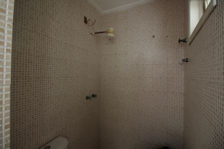 Casa à venda com 368m², 5 quartos e 3 vagasBanheiro de Serviço