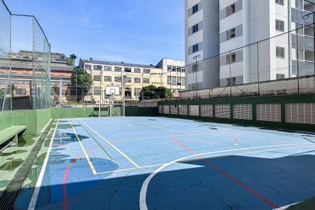 Apartamento à venda com 47m², 2 quartos e 1 vagaQuadra