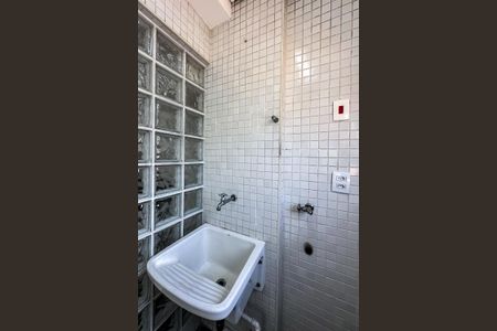 Apartamento à venda com 47m², 2 quartos e 1 vagaÁrea de Serviço