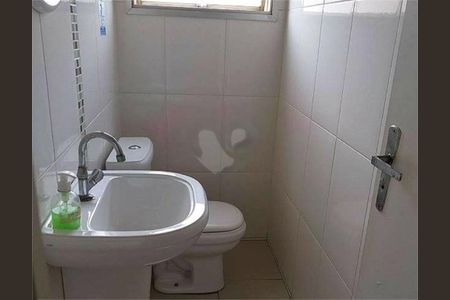 Apartamento à venda com 2 quartos, 57m² em Vila Tiradentes, São Paulo