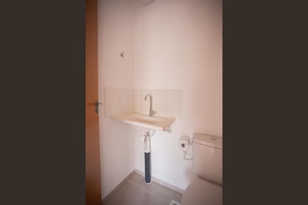 Apartamento à venda com 38m², 2 quartos e sem vagaBANHEIRO