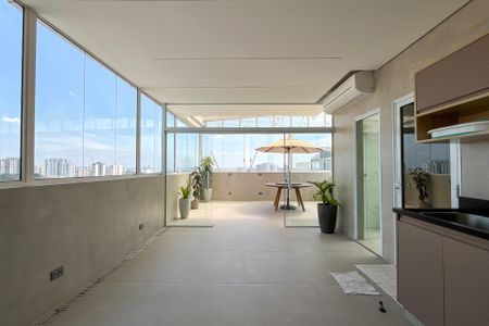 Apartamento à venda com 129m², 2 quartos e 2 vagas Apartamento à venda com 129m², 2 quartos e 2 vagasCobertura