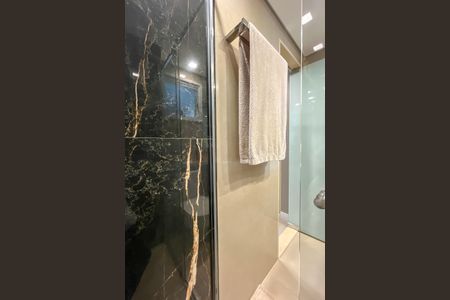 Apartamento à venda com 129m², 2 quartos e 2 vagas Apartamento à venda com 129m², 2 quartos e 2 vagasBanheiro Corredor