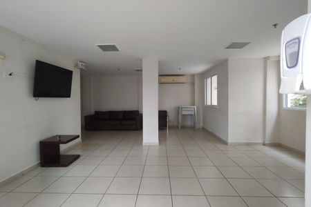 Apartamento para alugar com 52m², 2 quartos e 1 vagaÁrea comum - Salão de festas