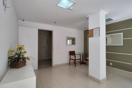 Apartamento para alugar com 52m², 2 quartos e 1 vagaHall de entrada