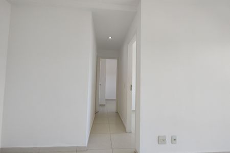 Sala de apartamento para alugar com 2 quartos, 52m² em Taquara, Rio de Janeiro