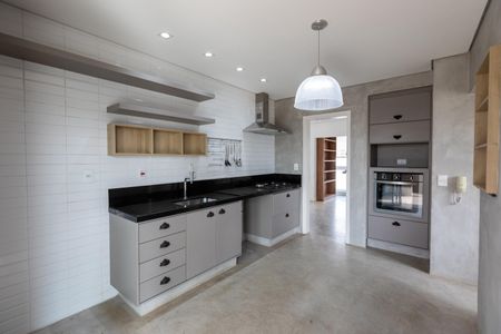 Apartamento à venda com 173m², 3 quartos e 2 vagasCozinha