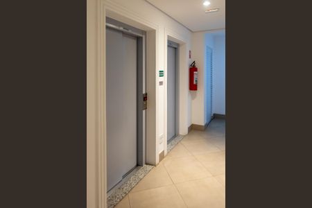 Apartamento à venda com 173m², 3 quartos e 2 vagasHall do Elevador