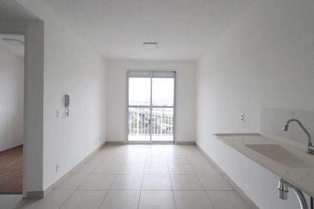 Apartamento para alugar com 35m², 2 quartos e sem vaga Apartamento para alugar com 35m², 2 quartos e sem vagaSala/Cozinha