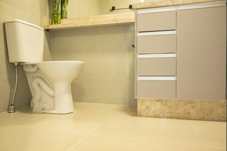 Apartamento para alugar com 35m², 1 quarto e sem vagaBanheiro da Suíte