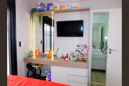 Casa de condomínio para alugar com 250m², 3 quartos e 4 vagasSuíte 1