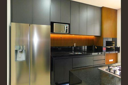 Casa de condomínio para alugar com 250m², 3 quartos e 4 vagasCozinha