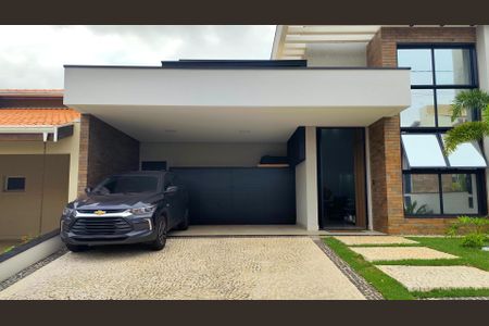 Casa de condomínio para alugar com 250m², 3 quartos e 4 vagasGaragem