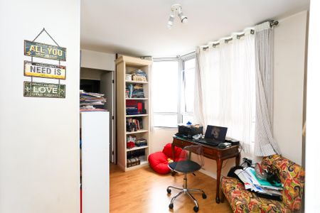 Apartamento para alugar com 166m², 4 quartos e 2 vagasSala 2