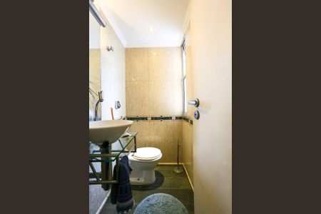 Apartamento para alugar com 166m², 4 quartos e 2 vagasLavabo