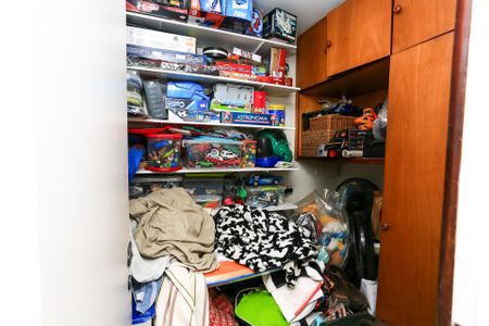 Apartamento para alugar com 166m², 4 quartos e 2 vagasQuarto de Serviço