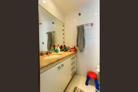 Apartamento para alugar com 166m², 4 quartos e 2 vagasBanheiro da Suíte 1