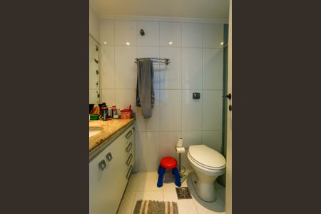 Apartamento para alugar com 166m², 4 quartos e 2 vagasBanheiro da Suíte 1