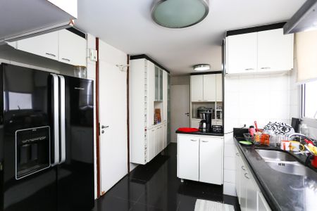 Apartamento para alugar com 166m², 4 quartos e 2 vagasCozinha