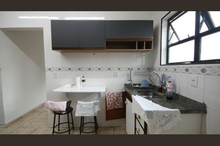 Apartamento para alugar com 72m², 2 quartos e 1 vagaCozinha