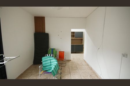 Apartamento para alugar com 72m², 2 quartos e 1 vagaSala