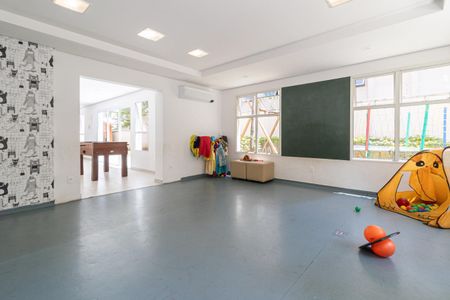 Apartamento para alugar com 178m², 3 quartos e 3 vagasÁrea comum - Brinquedoteca