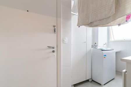 Apartamento para alugar com 178m², 3 quartos e 3 vagasÁrea de Serviço