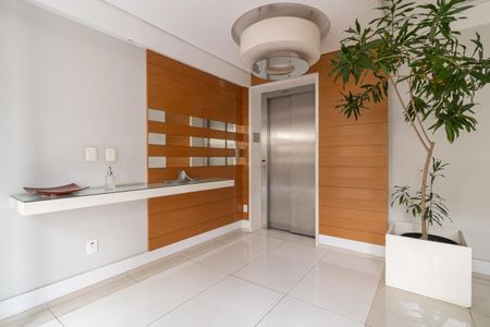 Apartamento para alugar com 178m², 3 quartos e 3 vagasÁrea comum - Hall Social