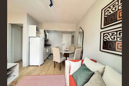 Studio para alugar com 35m², 1 quarto e 1 vaga Studio para alugar com 35m², 1 quarto e 1 vagaStudio