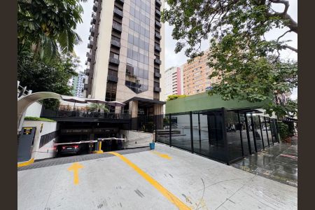 Studio para alugar com 35m², 1 quarto e 1 vaga Studio para alugar com 35m², 1 quarto e 1 vagaFachada