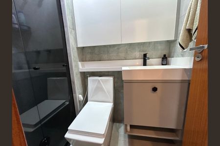 Apartamento à venda com 45m², 2 quartos e 1 vagaBanheiro